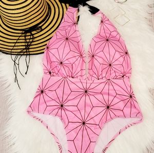Style box NWOT sz S one piece halter swimsuit vacation style box